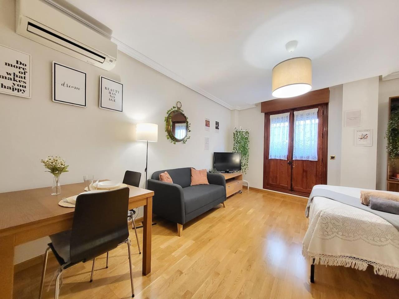Apartamento Plaza Espana Gran Via Centro Apartment Madrid Ngoại thất bức ảnh